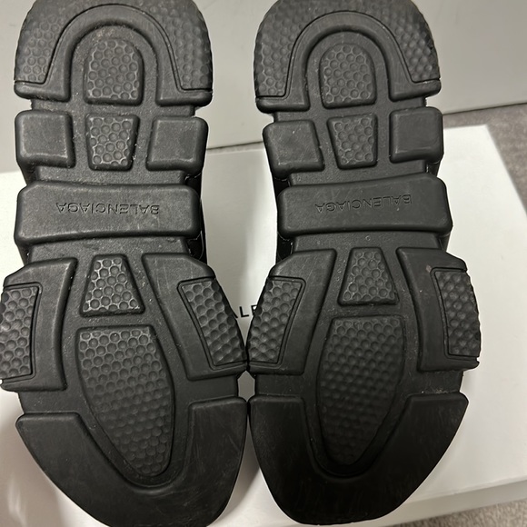 Balenciaga sneakers - Picture 3 of 5